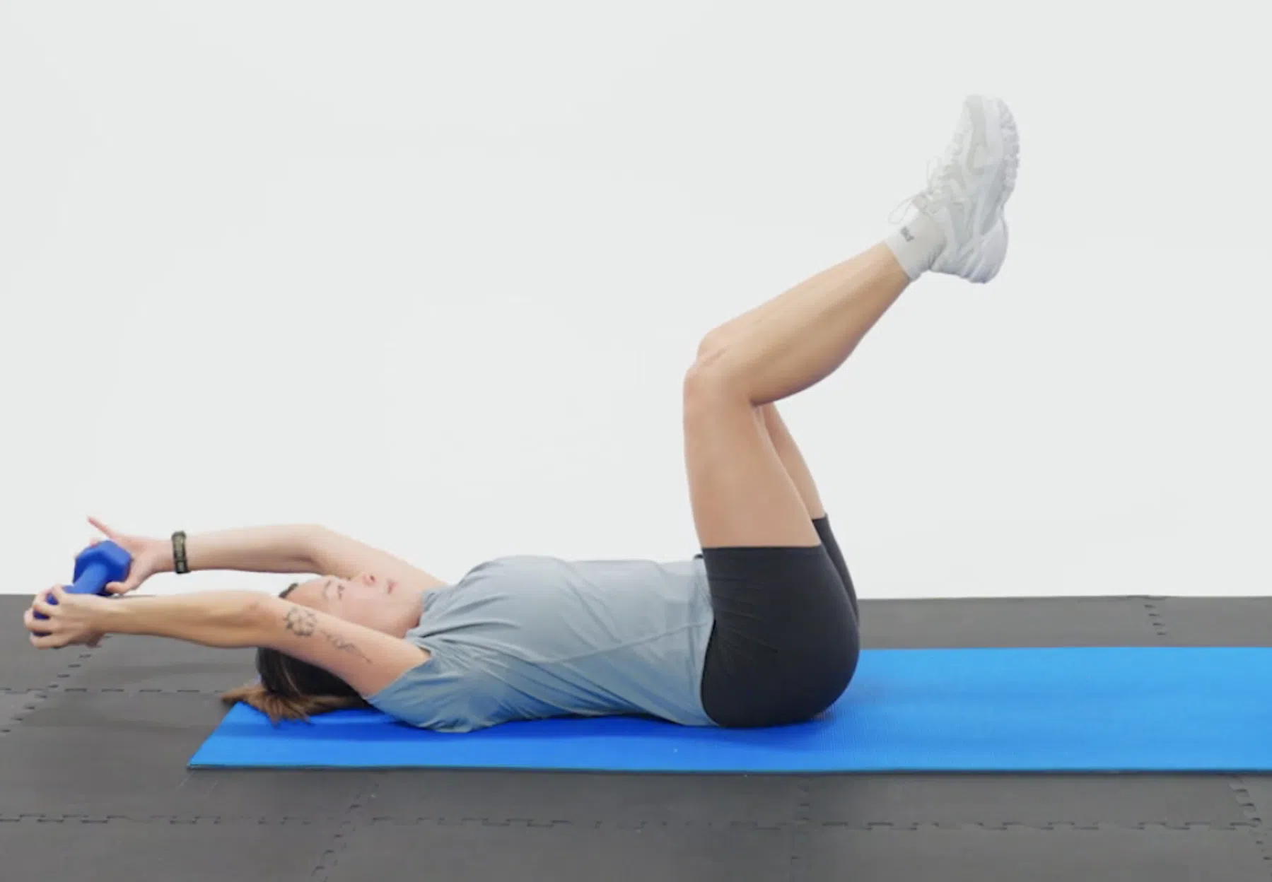 Pullover + Leg Extension